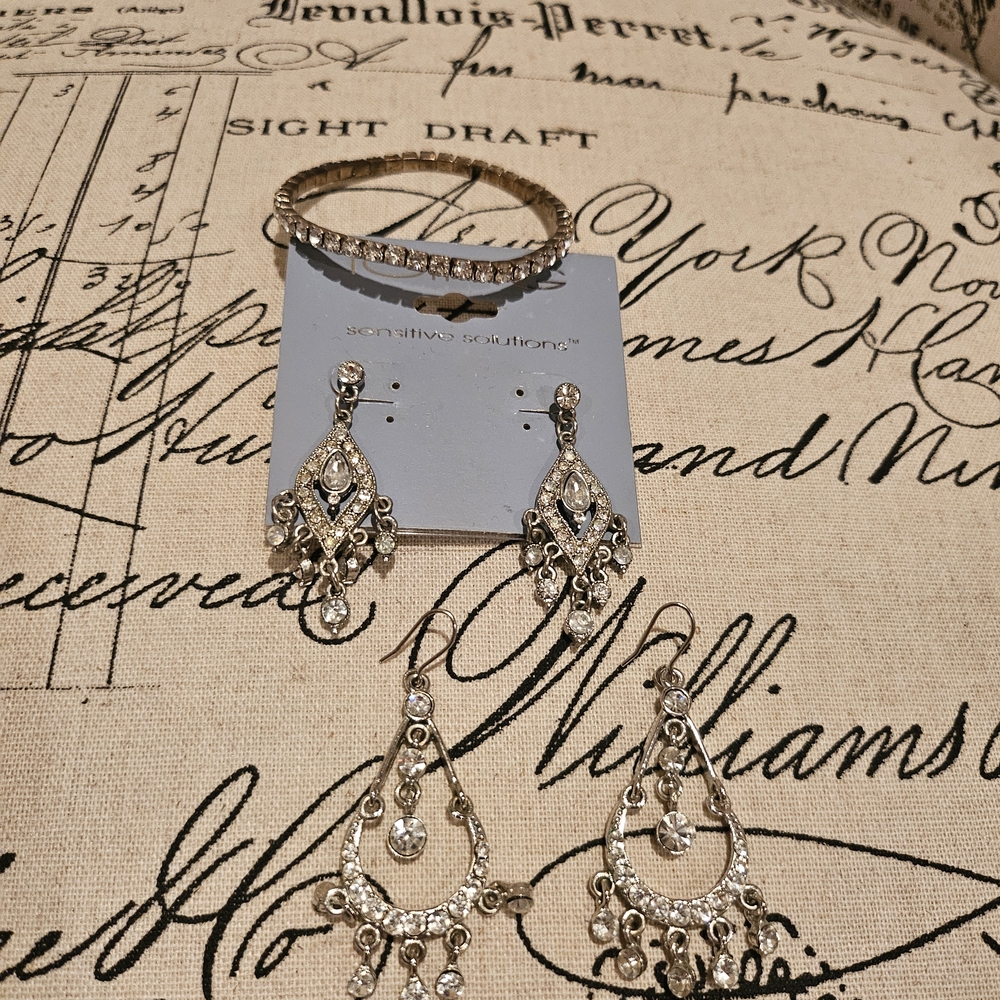 Silver Fashion Jewelry Set